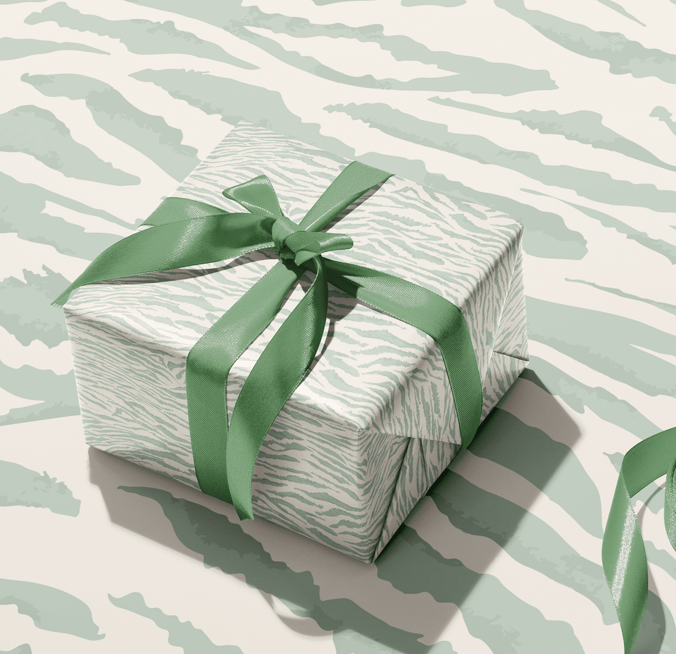 TALLY GIFT WRAP IN SAGE